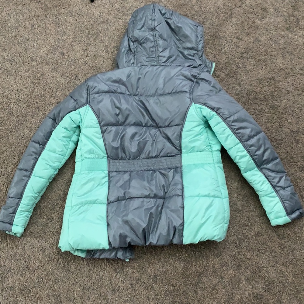 Girls Puffer Snow Jacket - Picture 4 of 4